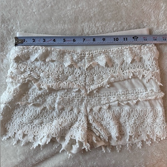 Express Boho Lace Trim Shorts in White | Stretchy - Picture 6 of 6
